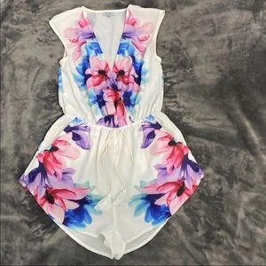 Tobi white flower romper
